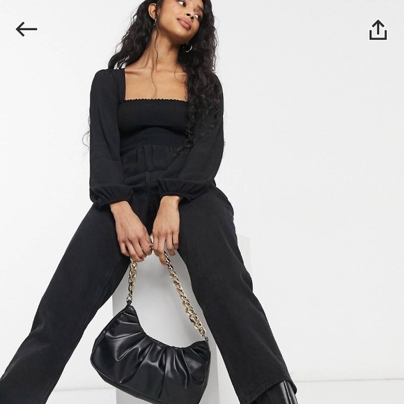 Pull&Bear blouse in black. Size Small. - Picture 4 of 13